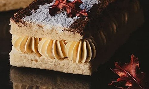 Les Misérables cake slices